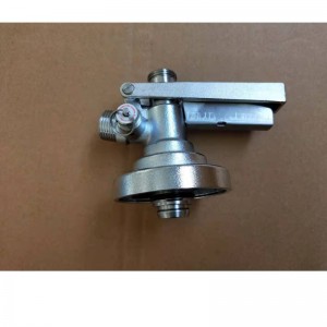 Type F keg coupler with pressure release valve